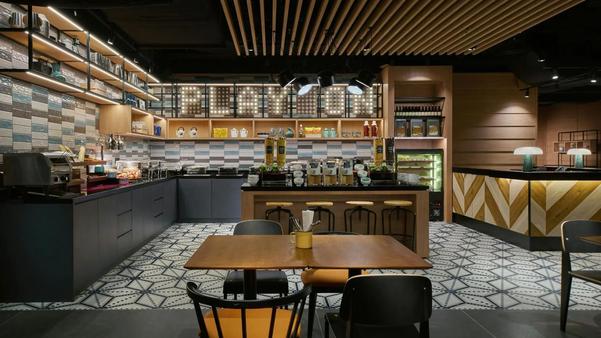 Moxy Kuala Lumpur Chinatown Hotel