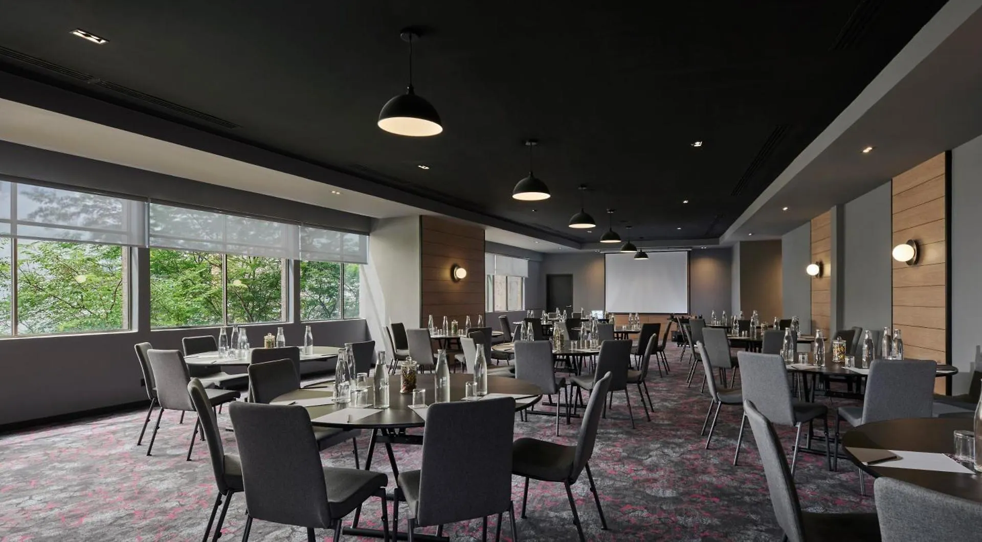 Moxy Kuala Lumpur Chinatown Hotel 4*,