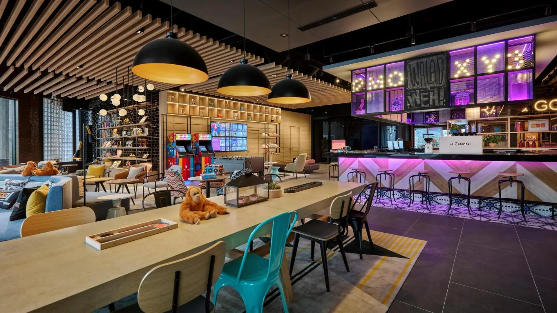 Moxy Kuala Lumpur Chinatown Hotel