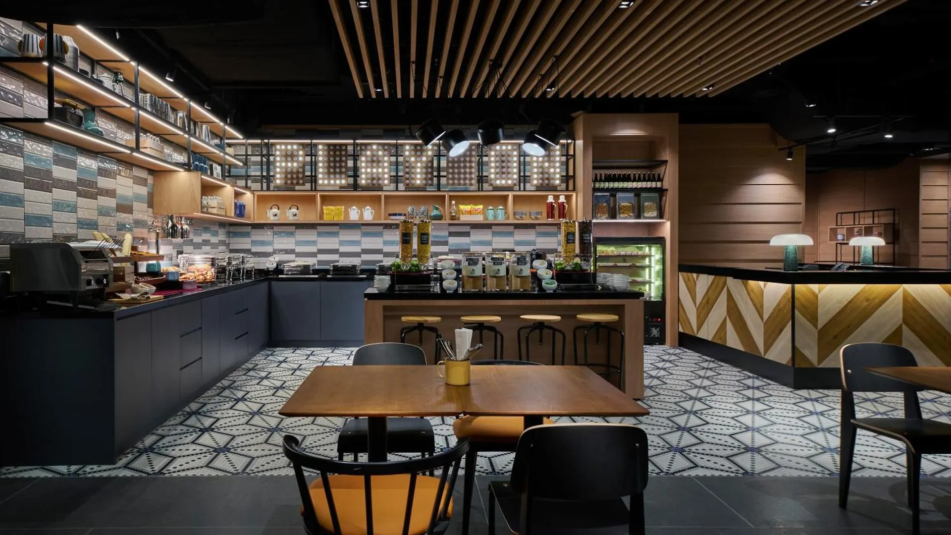 Moxy Kuala Lumpur Chinatown Hotel